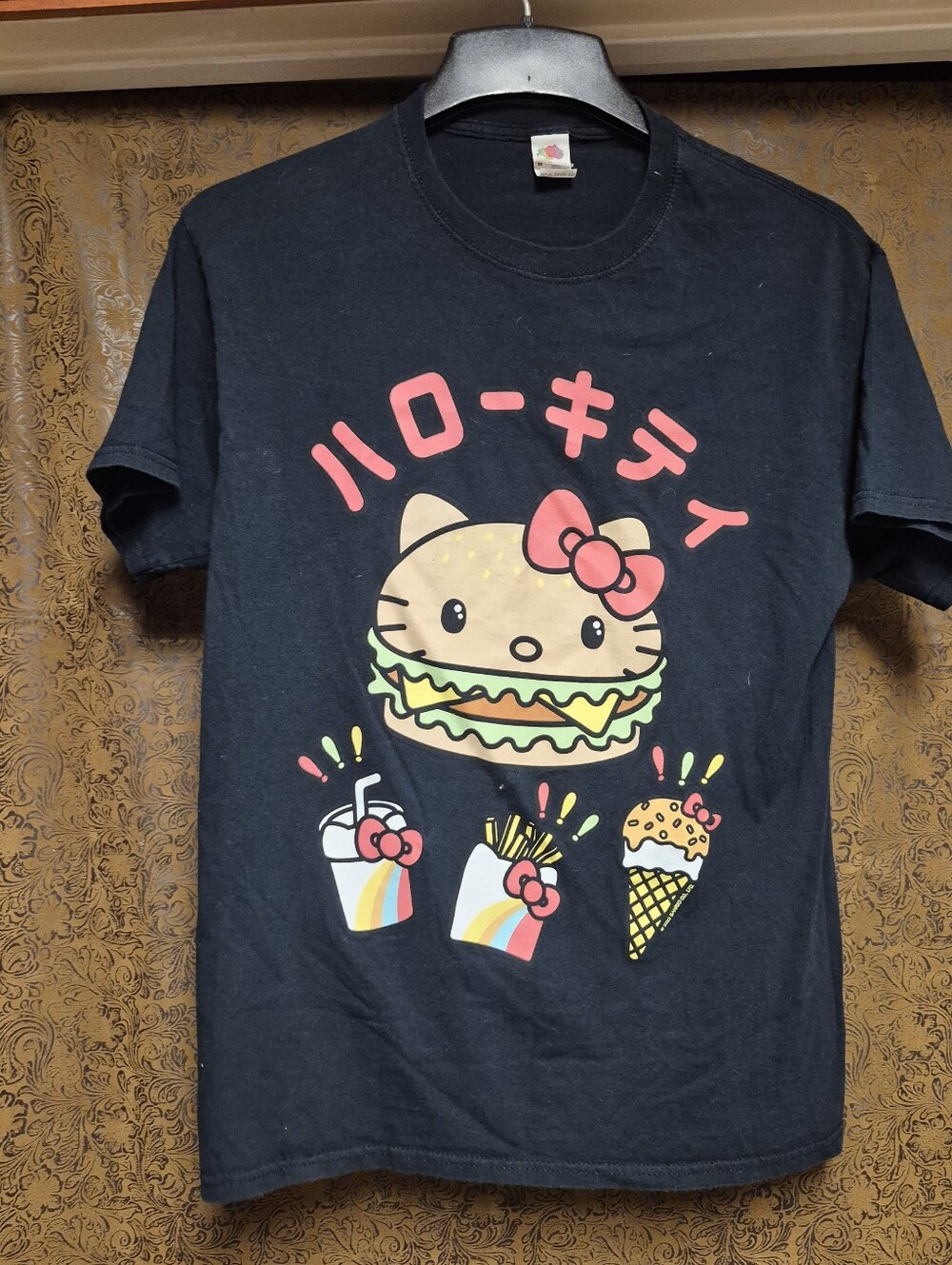HELLO KITTY BURGER SHOP T Shirt